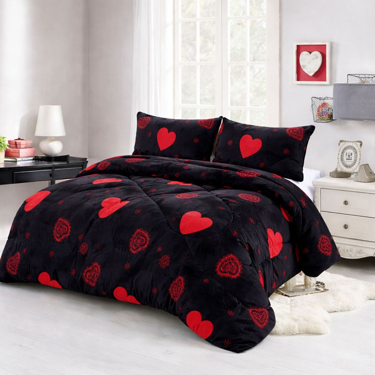 GENERICO - Cobertor de invierno chiporro 2 plazas negro con corazones rojos