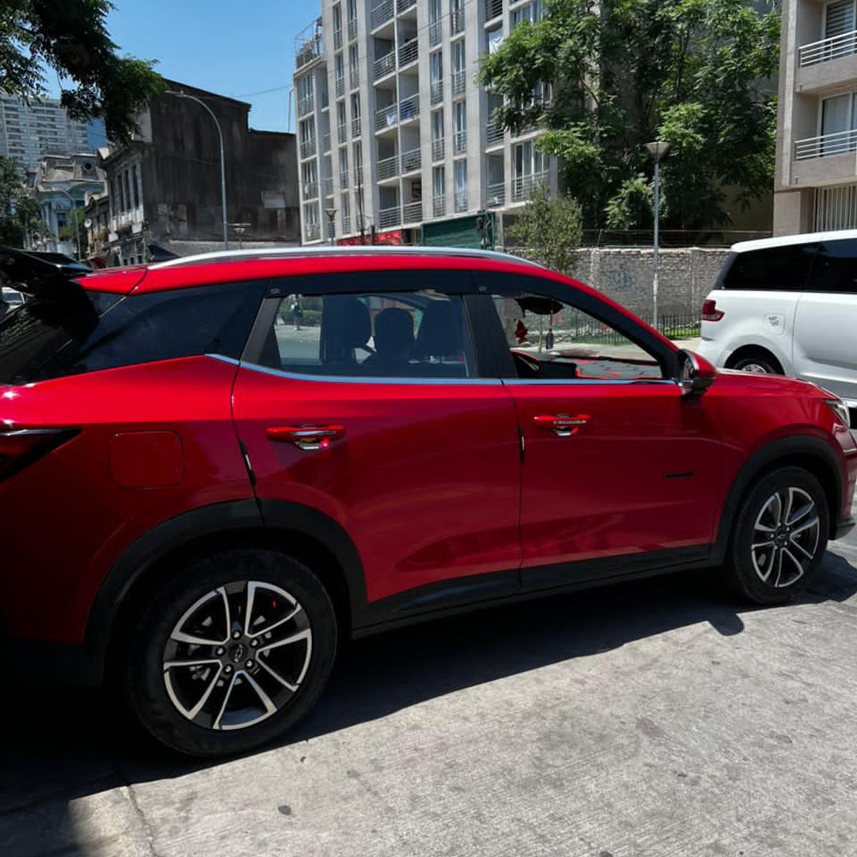 GENERICO - Bota Aguas de Acrílico 2mm plano Negro Brillante a Medida para Chevrolet Groove 2021 a 2026