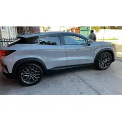 GENERICO - Bota Aguas de Acrílico 2mm plano Negro Brillante a Medida para auto Changan Uni-T 2020 a 2026