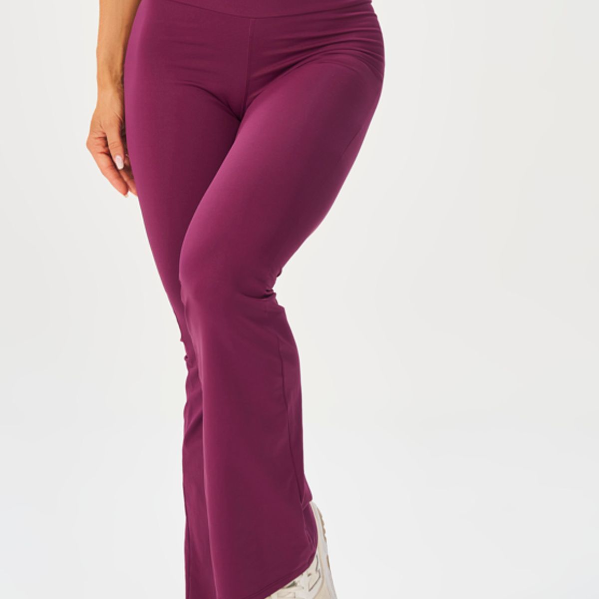 LETSGYM - CALZA DEPORTIVA FLARE MATTE FORM LETSGYM