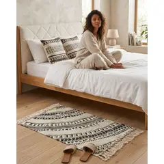 GENERICO - Pack Alfombra 60x90 cm + 2 Fundas de Cojín con Bordado Tufting y Flecos