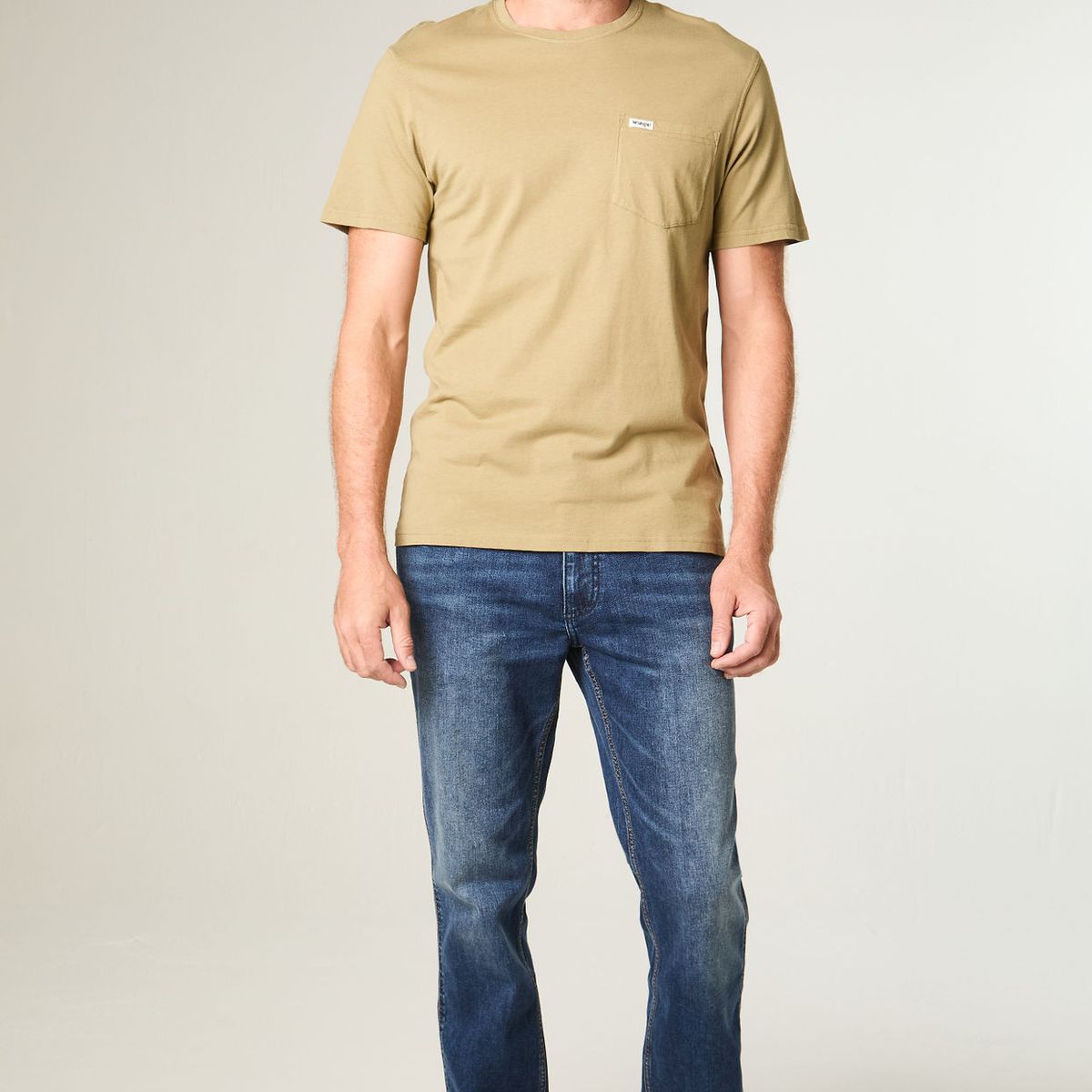 WRANGLER - Polera Hombre Ss Pocket Tee Regular Fit Verde Militar