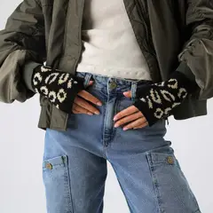 I D - Guante Lana Saona Negro I-D