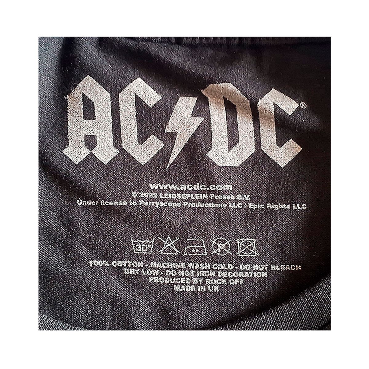 ROCK OFF OFFICIALLY LICENSED PRODUCTS - Polera original de ACDC For Those About to Rock