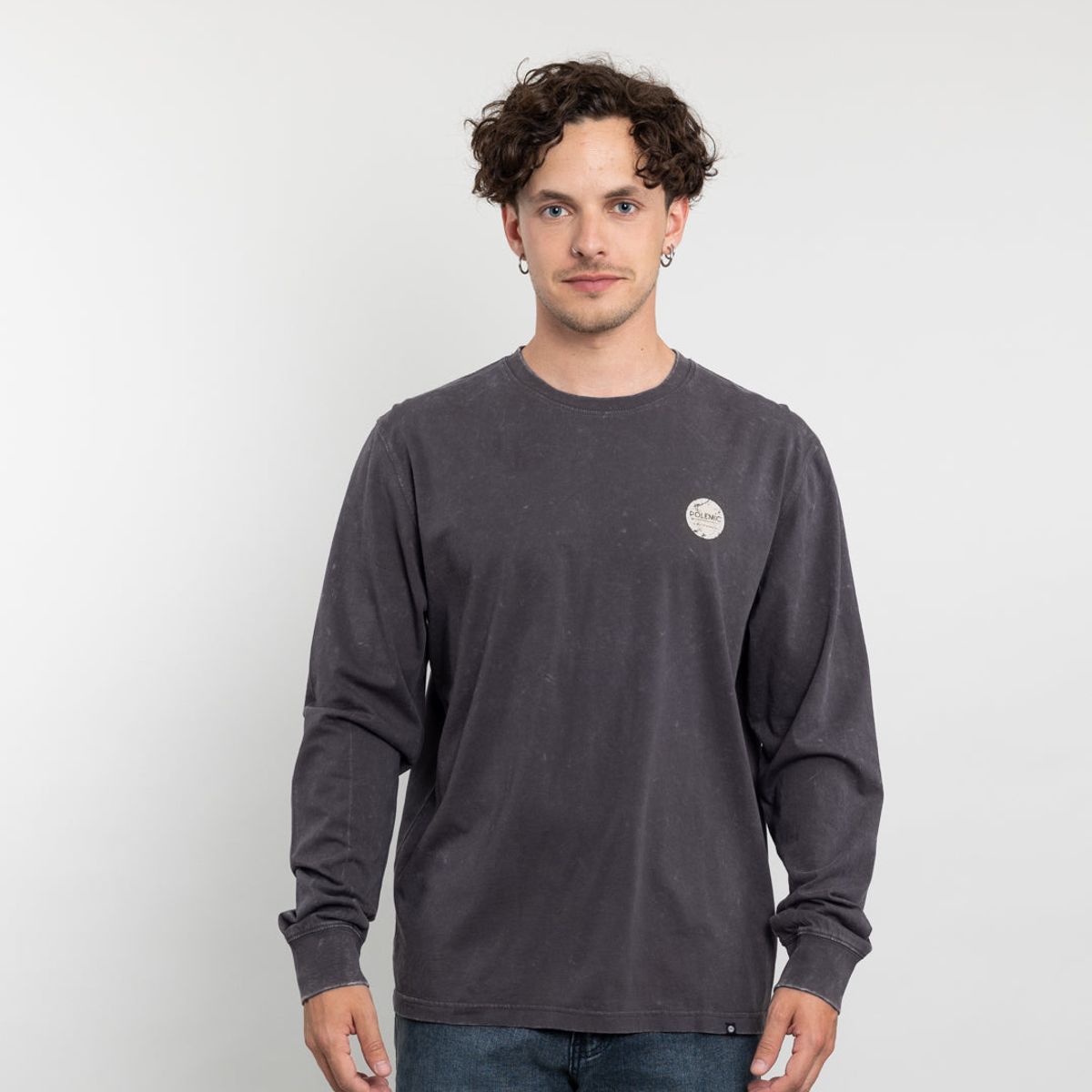 POLEMIC - Polera manga larga hombre con proceso y estampado Polemic
