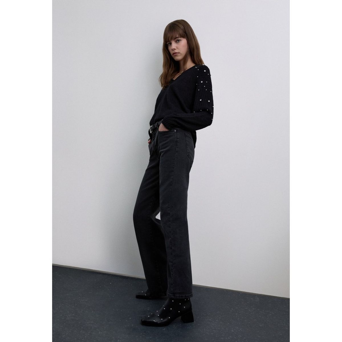 SCALPERS - Jersey Detalles Tachuelas