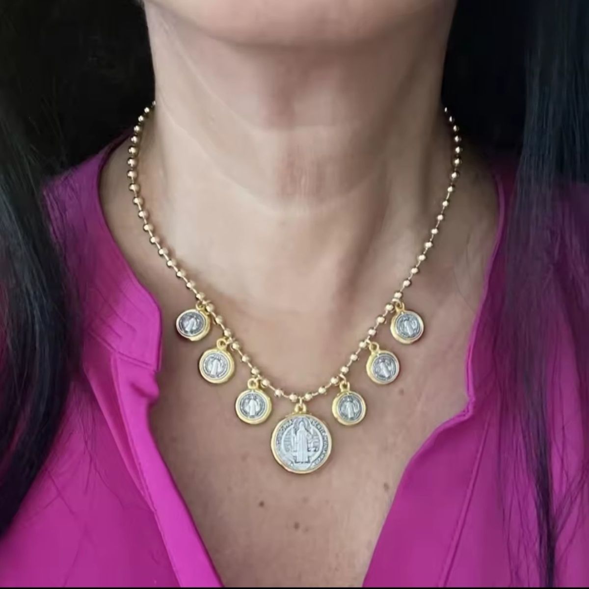 GENERICO - Collar SAN BENITO con dijes  en Acero  Inoxidable