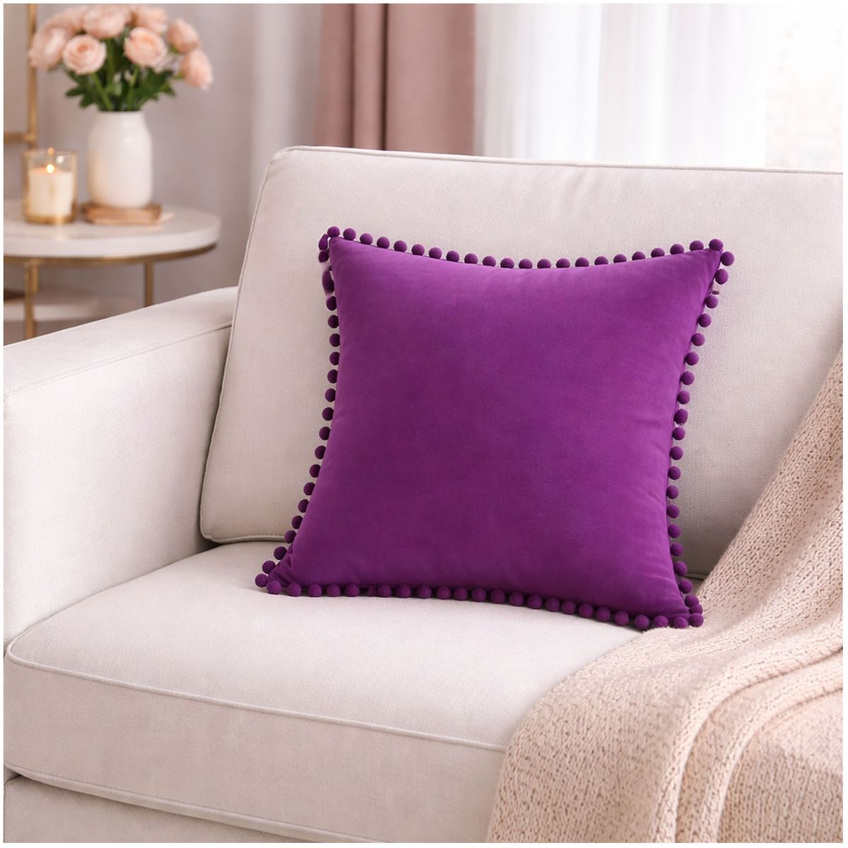 DECORACION CREATIVA - 1 Funda Terciopelo pompones - Morado