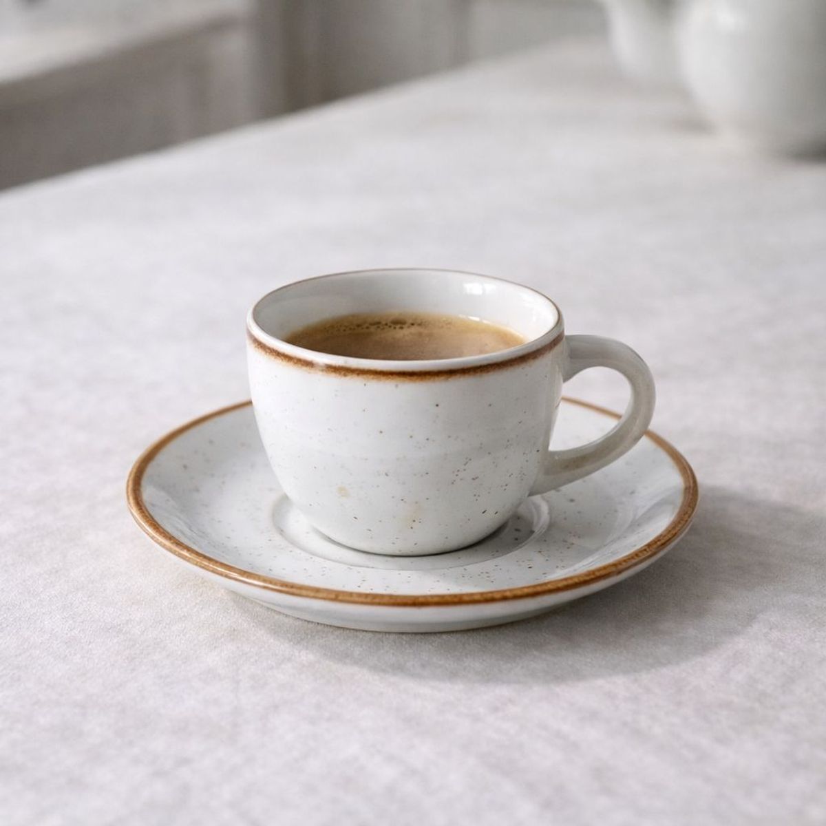 HALLEN - Juego de Café Artisan blanco con beige 110 cc