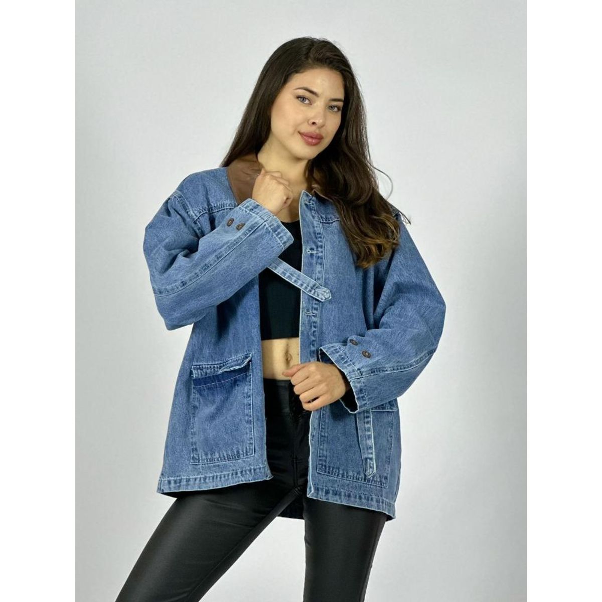ENIGMATICA BOUTIQUE - Chaqueta Mezclilla Cuello Cuerina