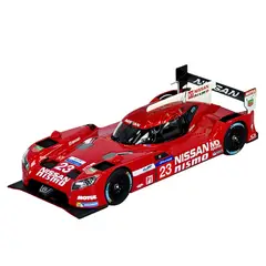 FORMULA 1 - Auto 24H LeMans Nissan GTR LM Nismo 2015 #23 Jann Mardenborough Caja Acrilica Ebbro 1:43