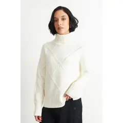 NICOPOLY - Sweater Cuello Alto Rombos Blanco