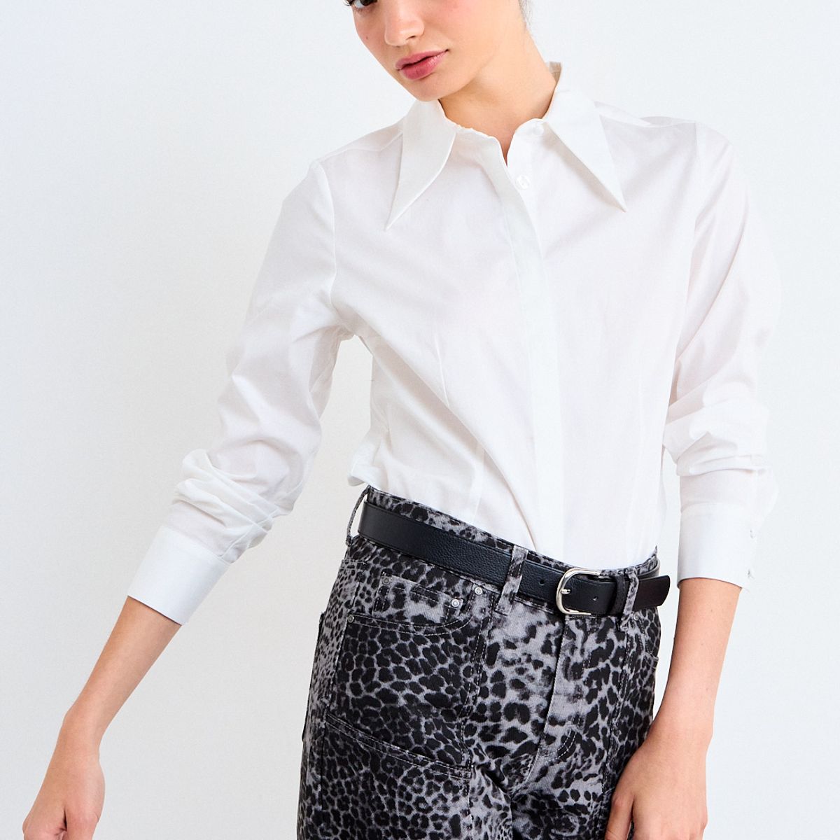 IO - Blusa Lisa Mujer Crudo Io