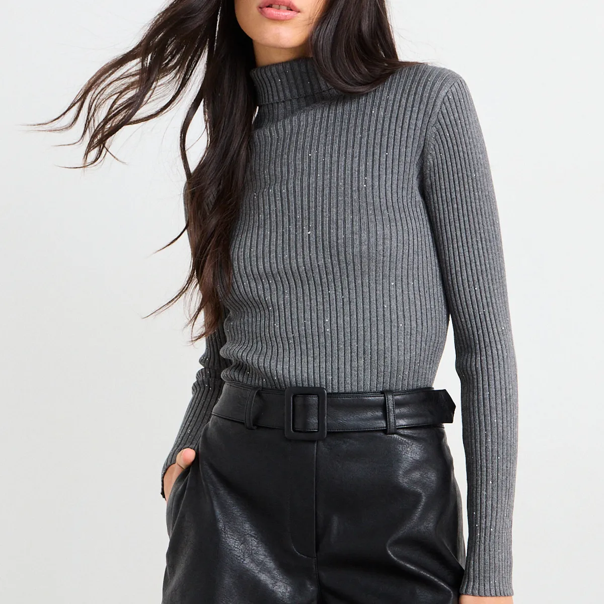 IO - Sweater Liso Mujer Gris Io