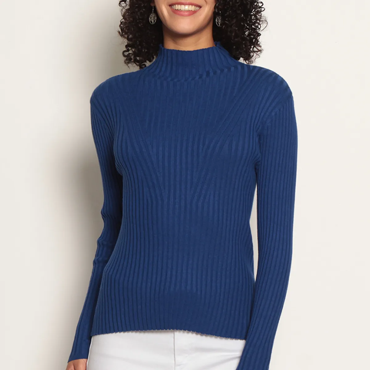 WADOS - SWEATER MANGA LARGA SOLIDO CON CUELLO ALTO