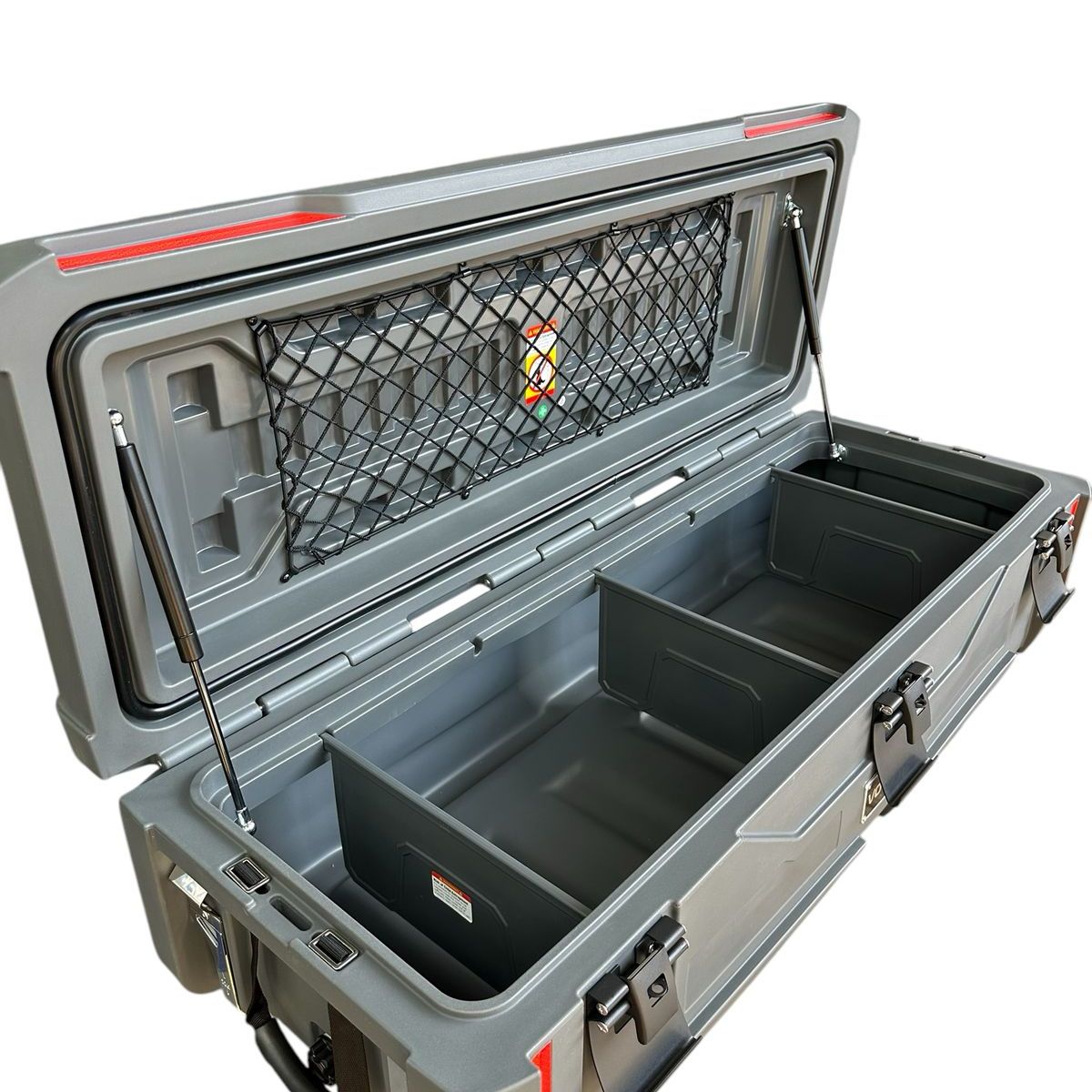 VOLCANO - Tool box rotomoldeada TH 110 lt con bombines hidraulicos - Volcano