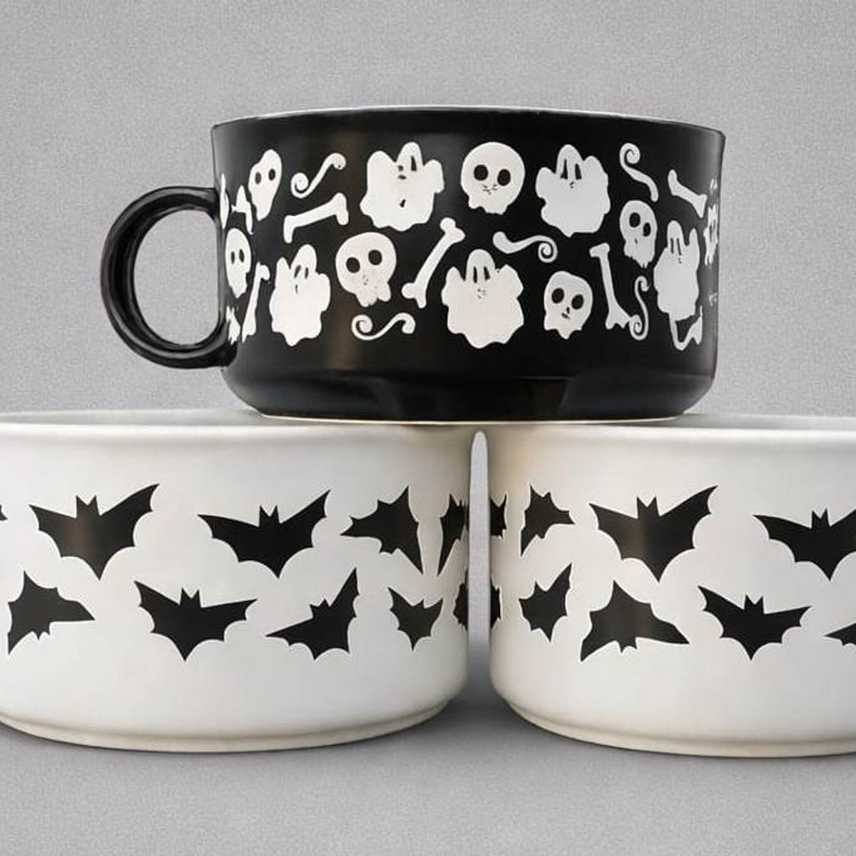 GENERICO - TRIO DE POCILLOS DISEÑO MURCIELAGOS