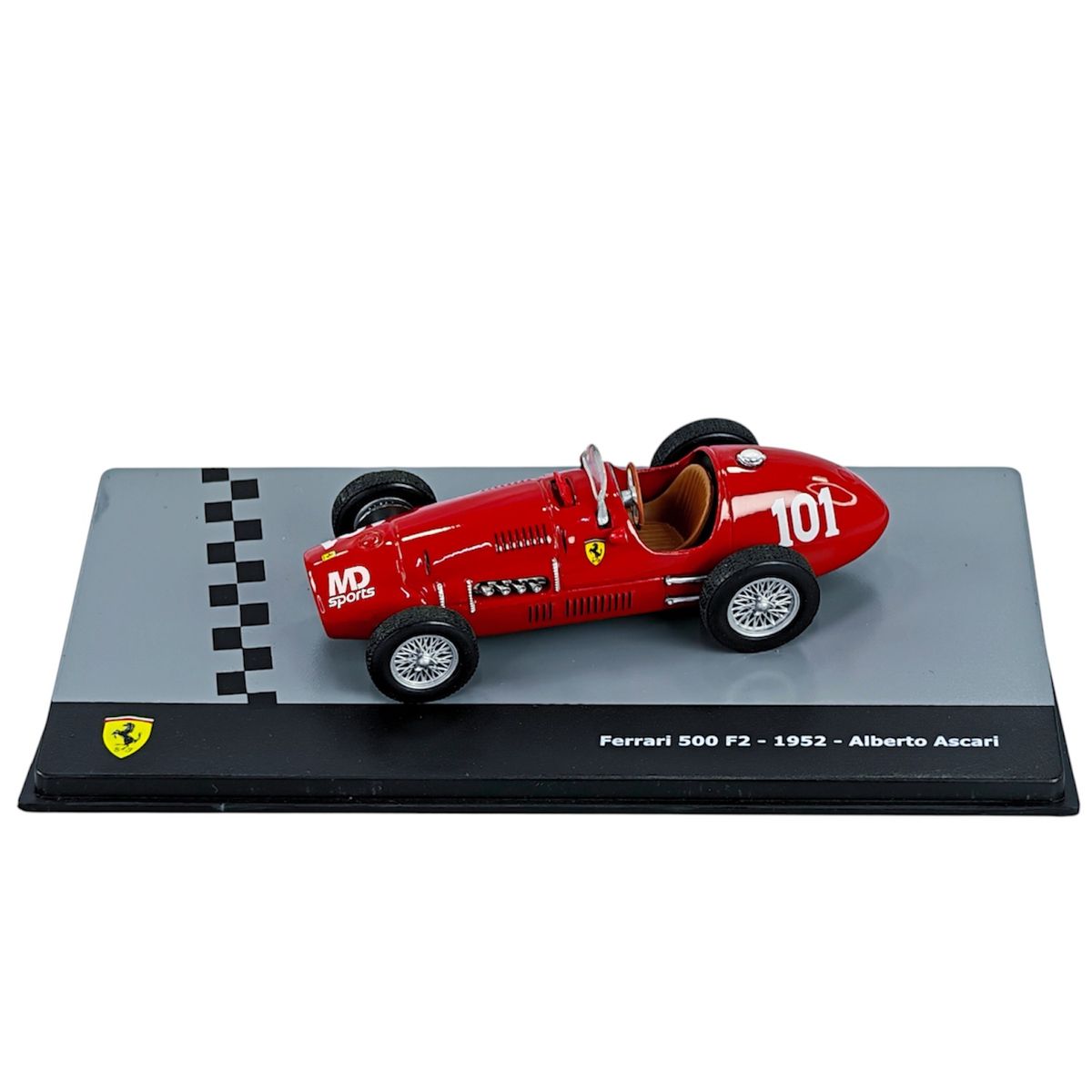 FORMULA 1 - Auto Formula 1 Ferrari 500 F2 1952 #101 Alberto Ascari Caja Acrilica IXO 1:43