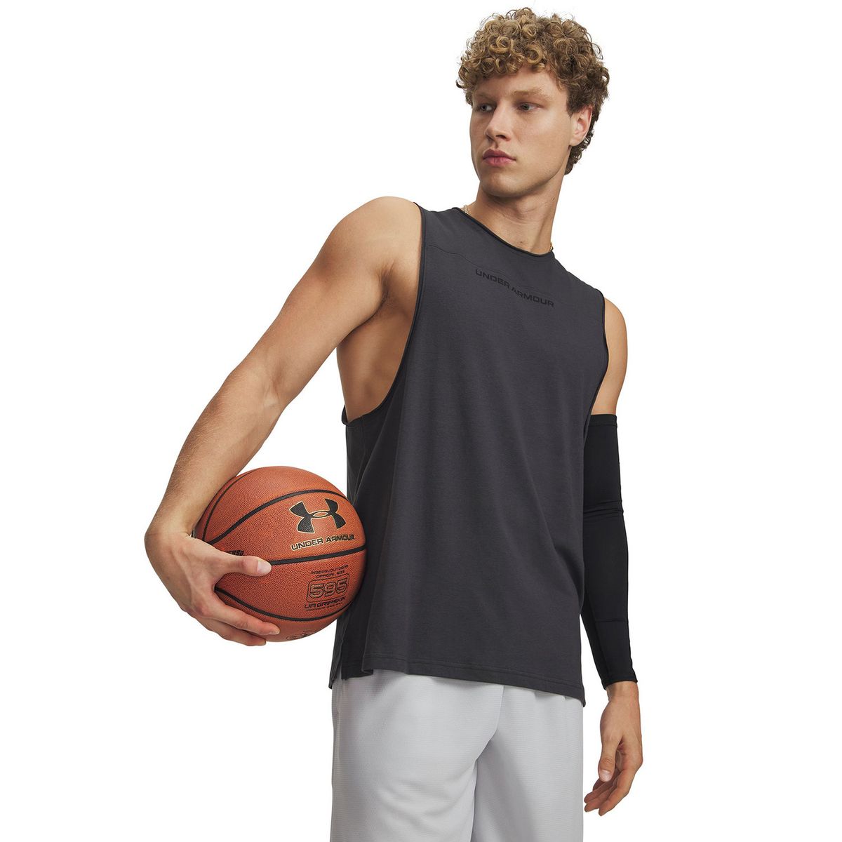 UNDER ARMOUR - Polera S/M Hombre Hoops Training Tank Polera Gris UNDER ARMOUR