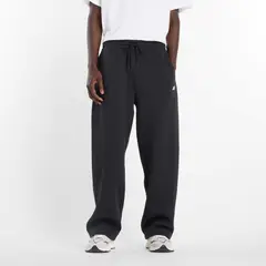 NEW BALANCE - Pantalones Urbanos Hombre Sport Essentials Negro