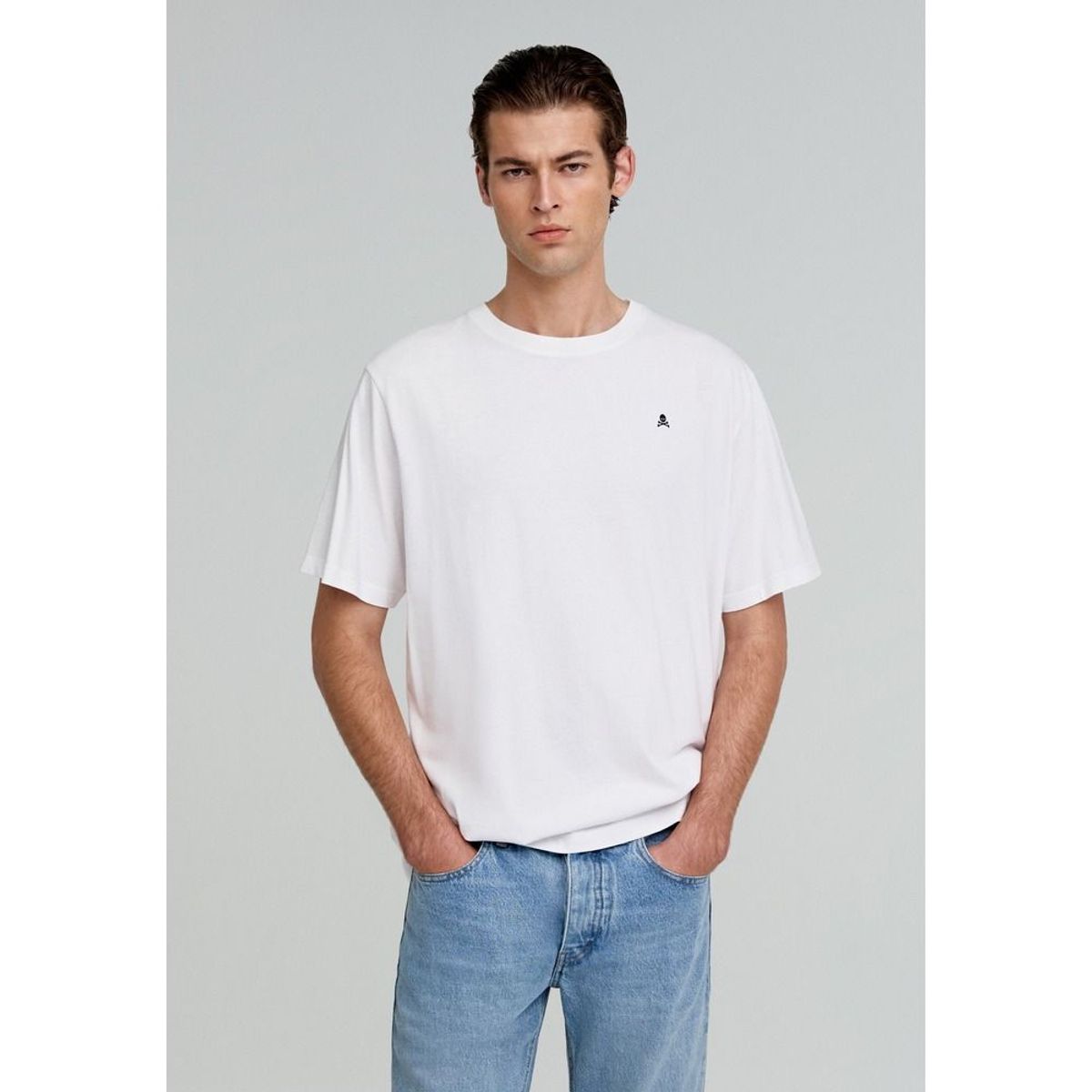 SCALPERS - Polera Básica Calavera Relaxed Fit