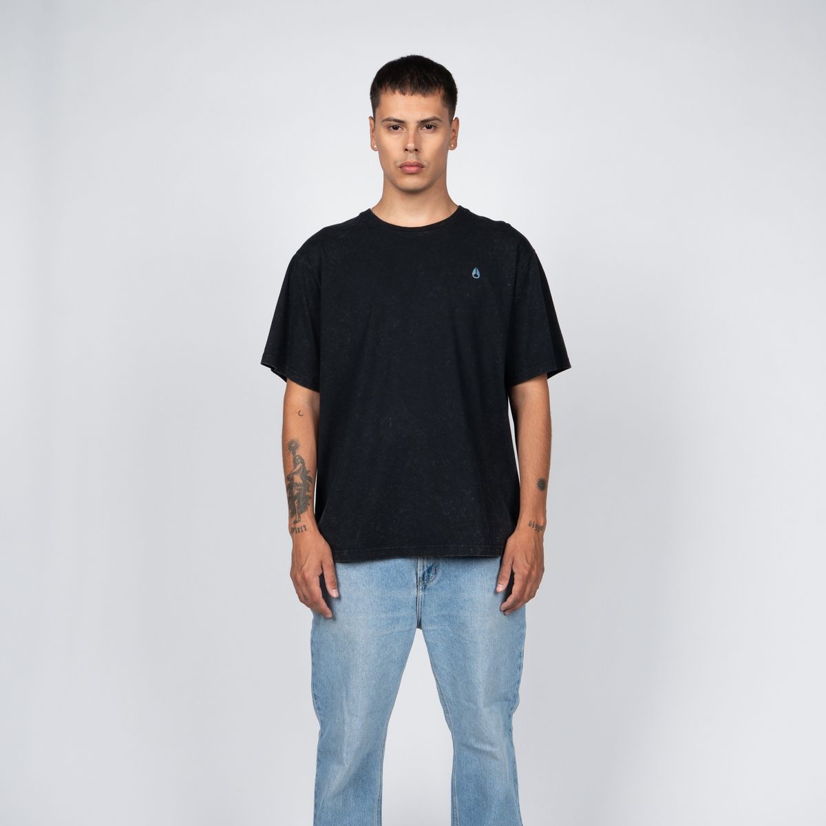 NIXON - Polera Nixon Men Blue Snake Black