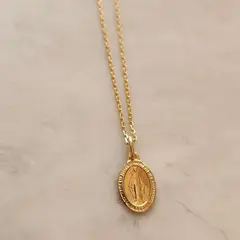 JOYAS VALDES GARCIA - Collar con Virgen de los Rayos baño oro