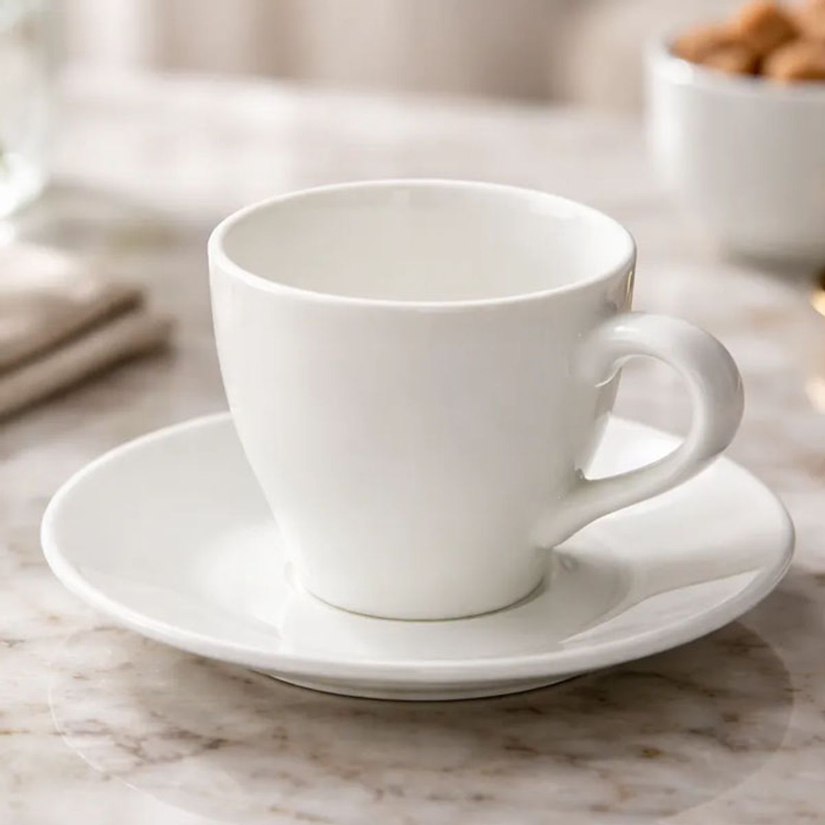 BRIC - Set De 4 Tazas Y Plato De Porcelana Cafe Y Te