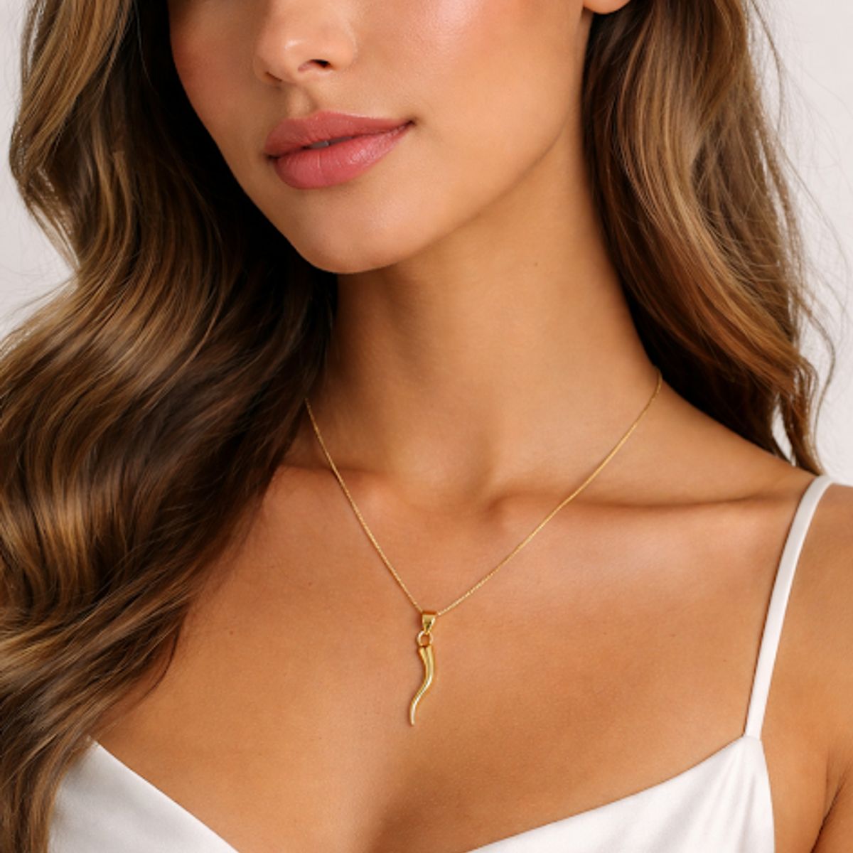 GENERICO - Collar Ají colgante en enchape de oro