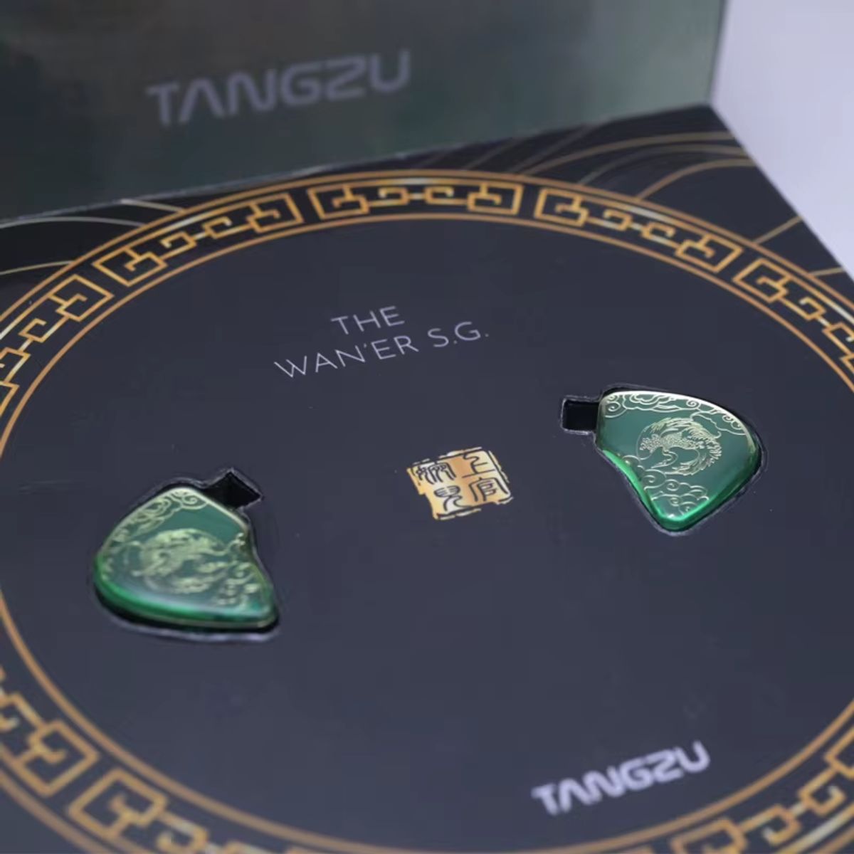 TANG - Auriculares In-ear Gamer Tangzu Wan Er Jade Green Con Microfono