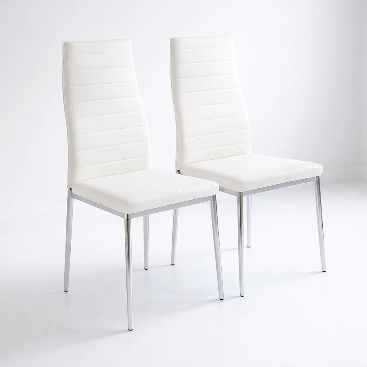 KLIK - Pack de 2 Sillas Acolchadas Dining Liana con patas cromadas - Blancas