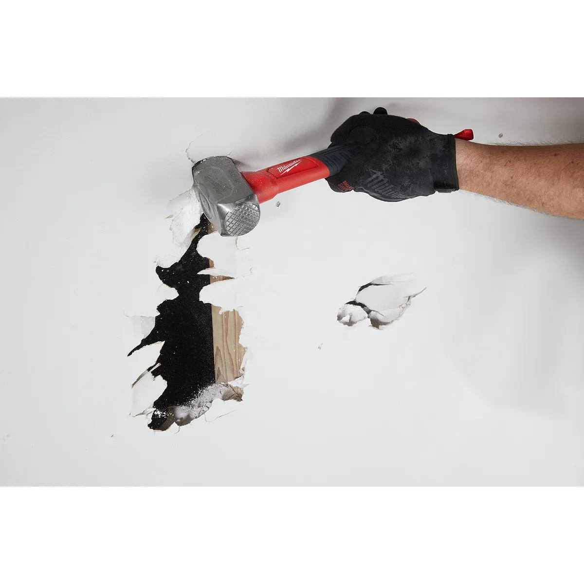 MILWAUKEE - Combo Mazo Milwaukee 3 Libras Acero Forjado 48-22-9310