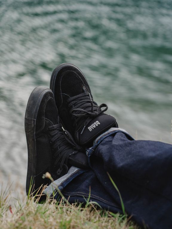 Zapatillas Titan Grip Negro Hombre