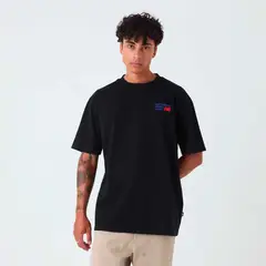 NEW BALANCE - Polera Lifestyle Hombre Athletics Premium Negra
