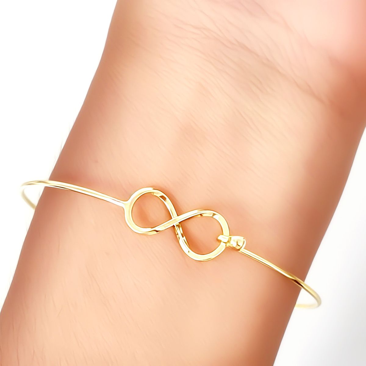 COGGIOLA - Pulsera Esclava Infinito Enchapado Oro 18K
