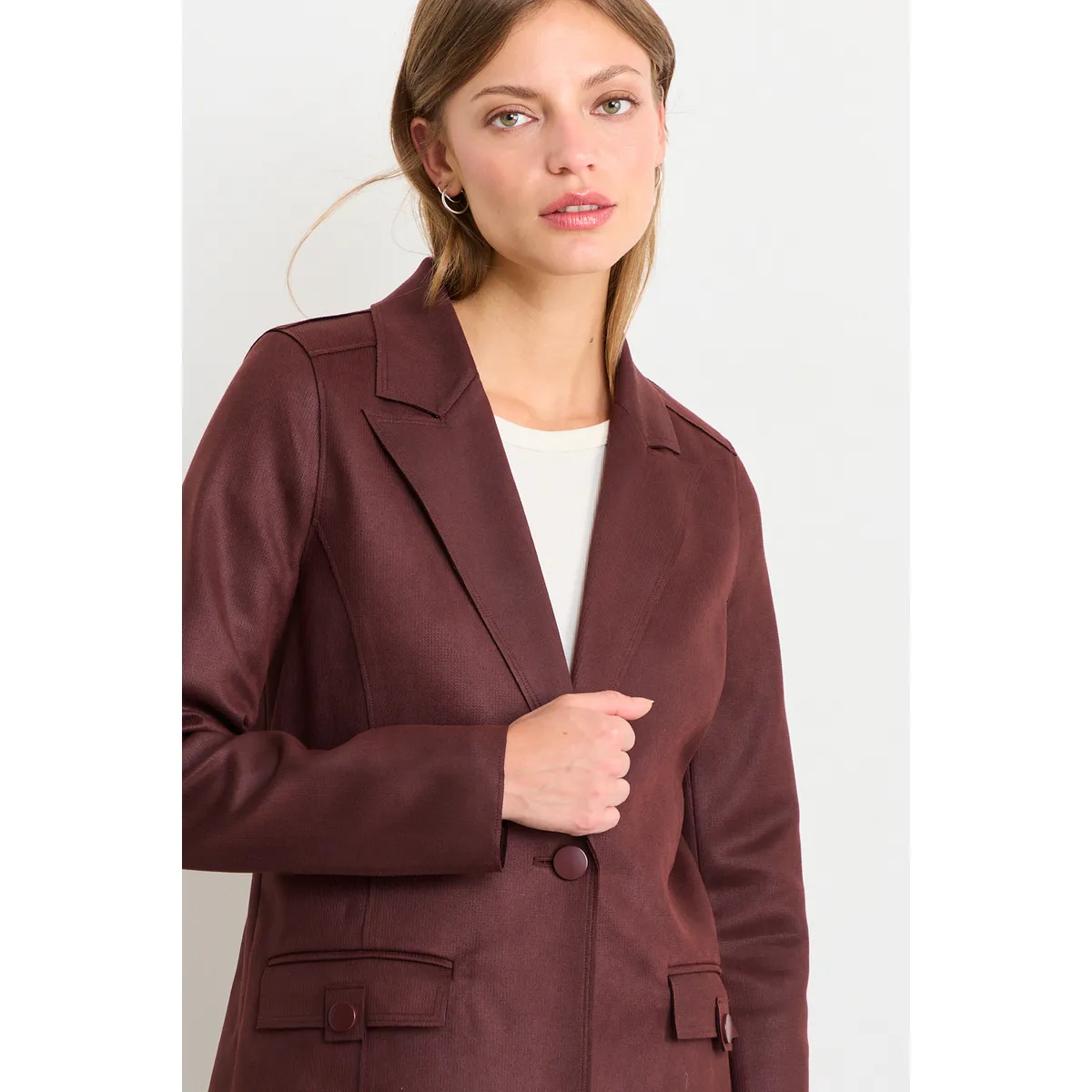 IO - Blazer Liso Mujer Café Io