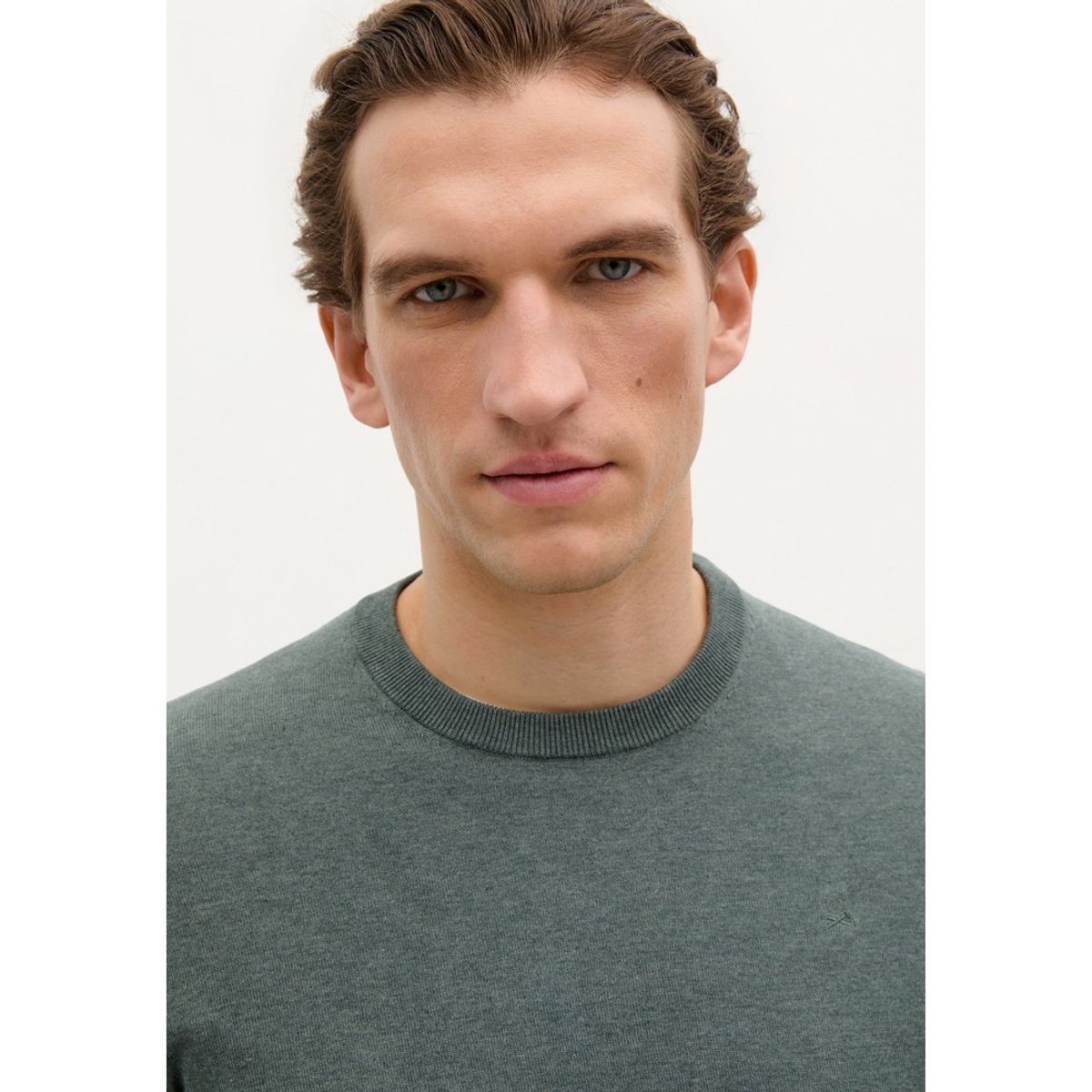 SCALPERS - JERSEY CUELLO REDONDO CALAVERA