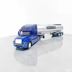 WELLY - Camion Freightliner Century Class 6x4 Azul con Estanque Escala 132