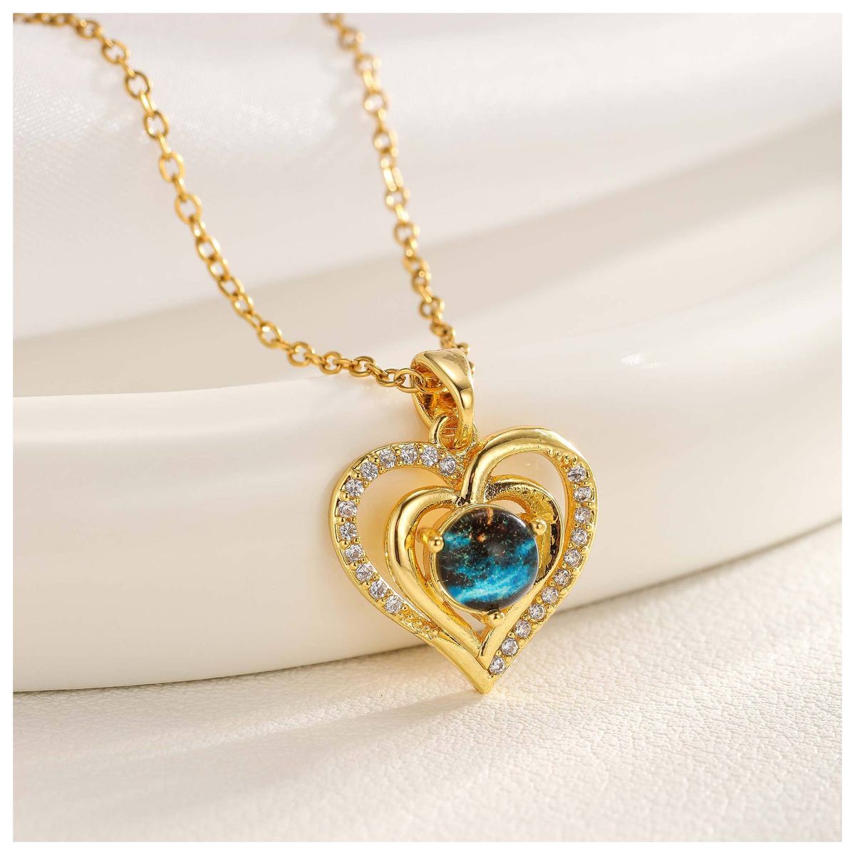 ZG JOYAS - Collar Colgante Corazón Galaxia Galvanizado En Oro 14k