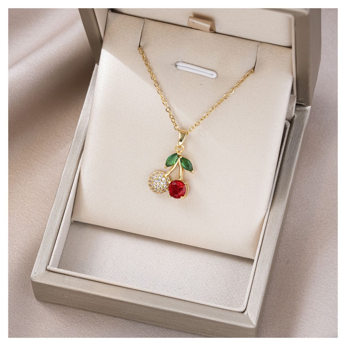 ZG JOYAS - Collar Colgante Cereza Cherry Galvanizado En Oro 14k