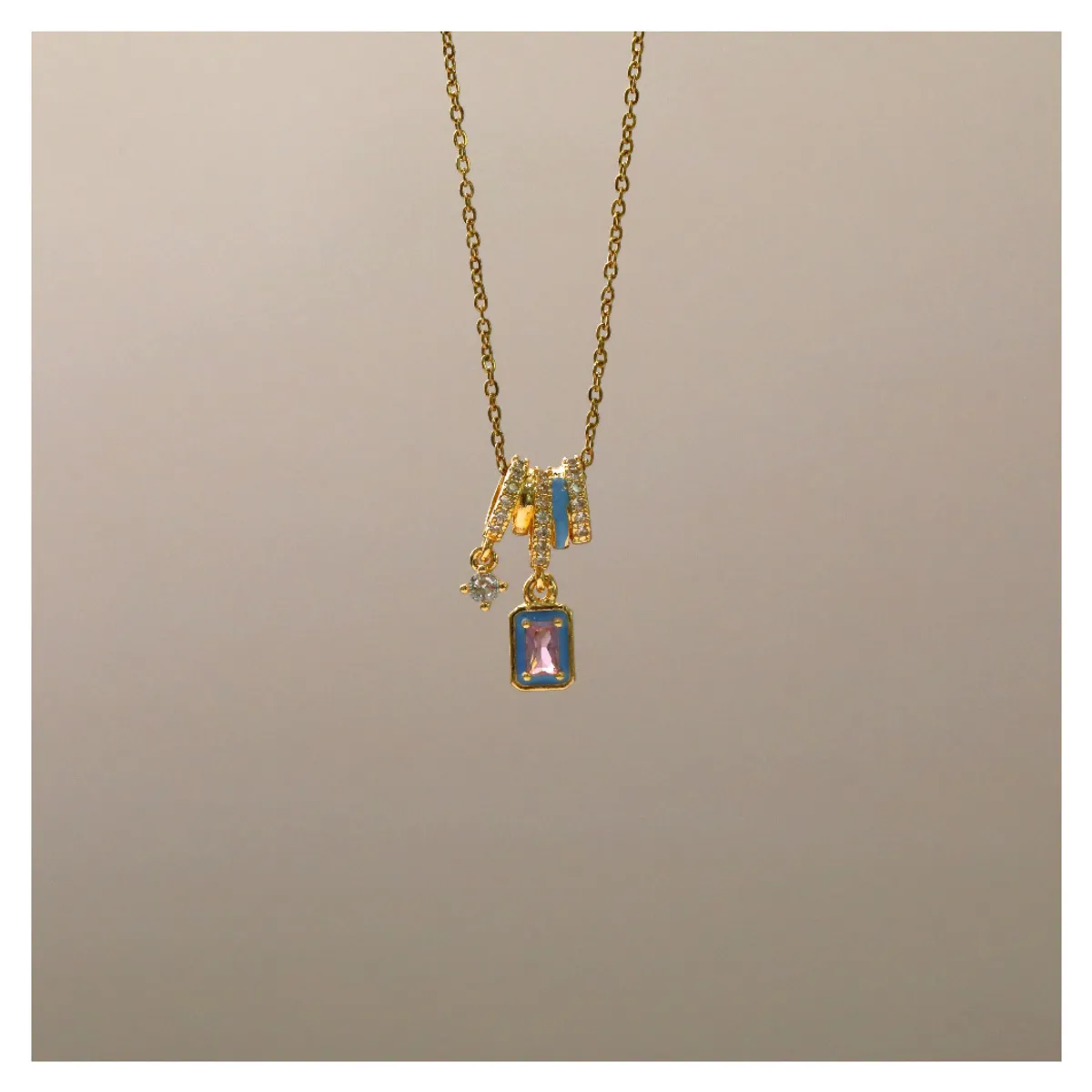 ZG JOYAS - Collar Colgante Elegancia Geométrica Galvanizado En Oro 14k