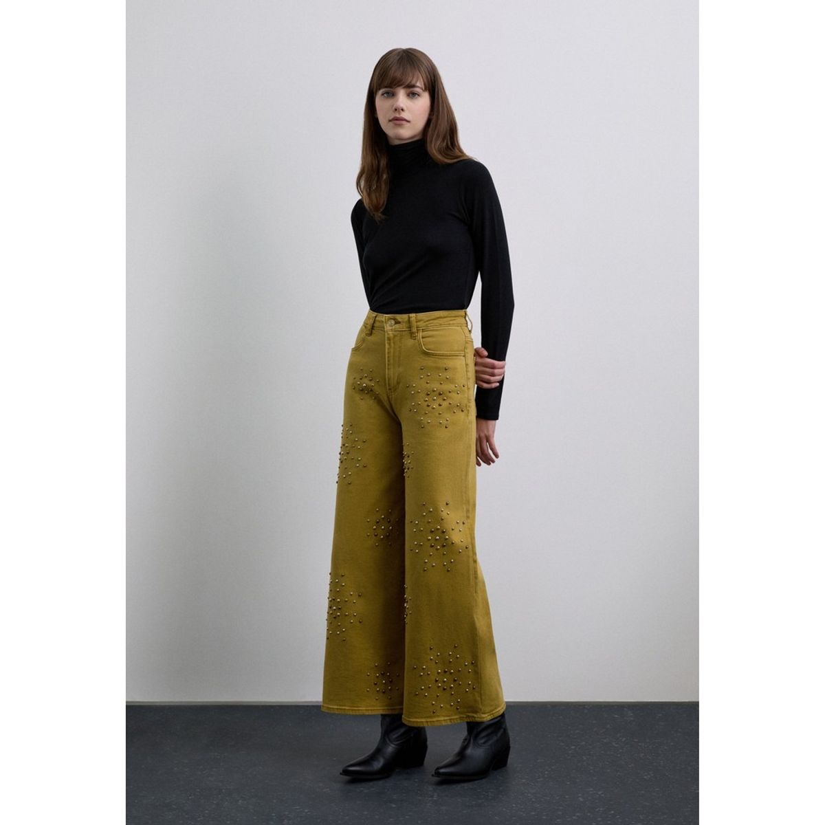 SCALPERS - Jeans Culotte Tachuelas