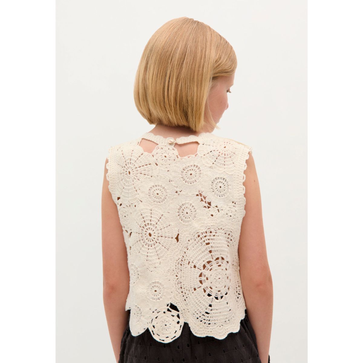 SCALPERS - TOP CROCHET FLORES