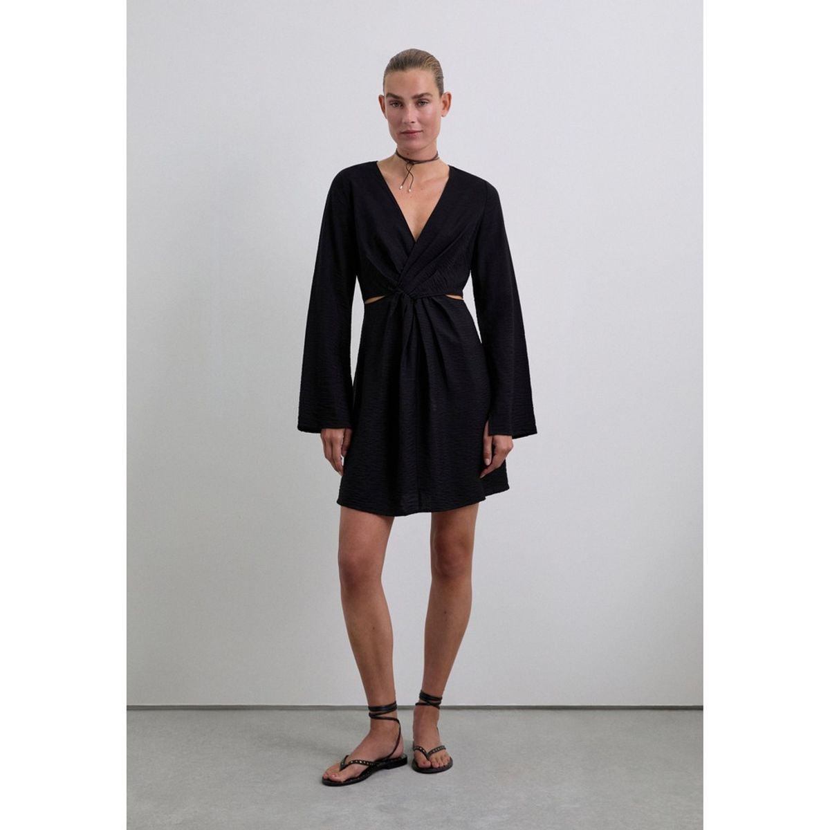 SCALPERS - SCRAY KNOT SHORT DRESS