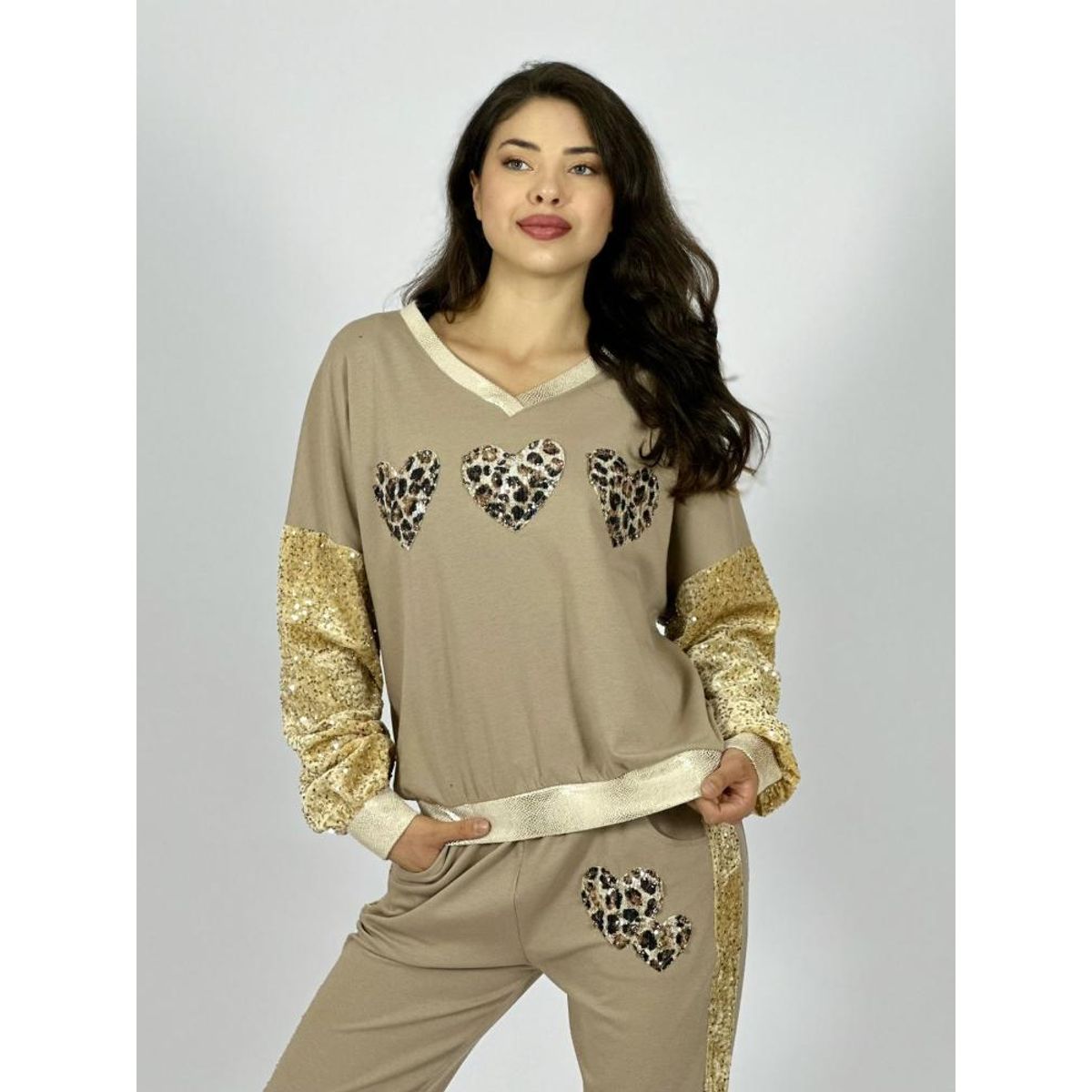 ENIGMATICA BOUTIQUE - Polerón Algodón Triple Corazon Print