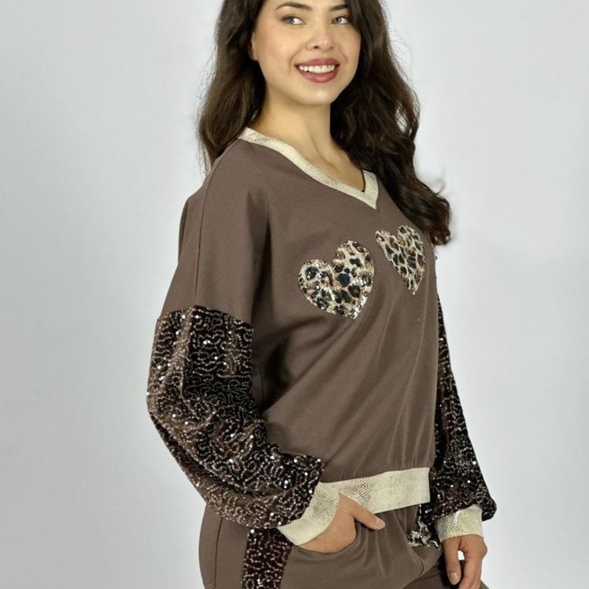 ENIGMATICA BOUTIQUE - Polerón Algodón Triple Corazon Print