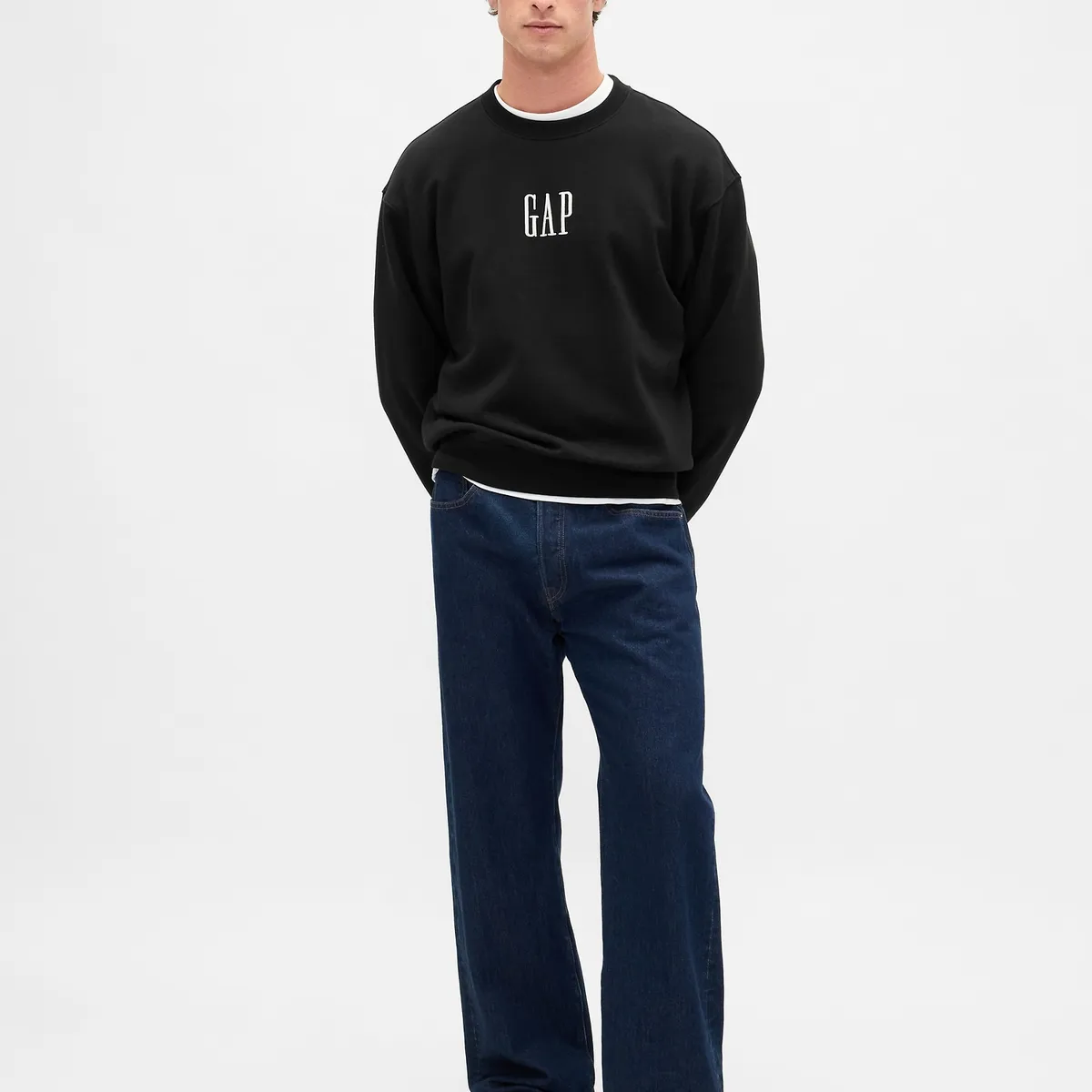 GAP - Polerón Hombre Gap Sin Gorro Logo Crew Negro
