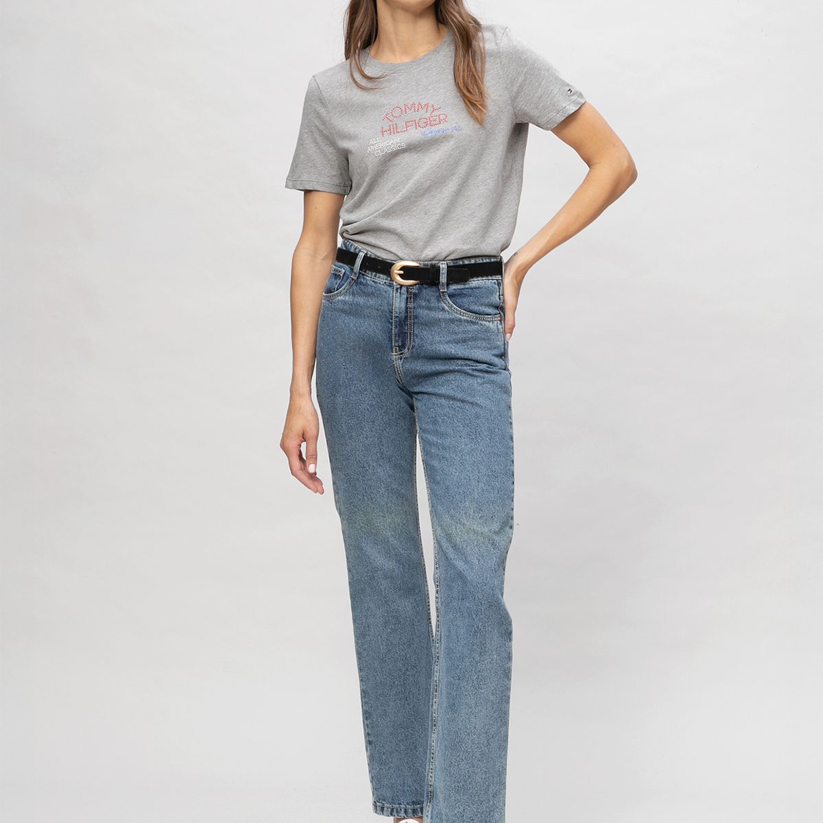 TOMMY HILFIGER - Polera De Logo Gráfico Regular Fit Gris Tommy Hilfiger