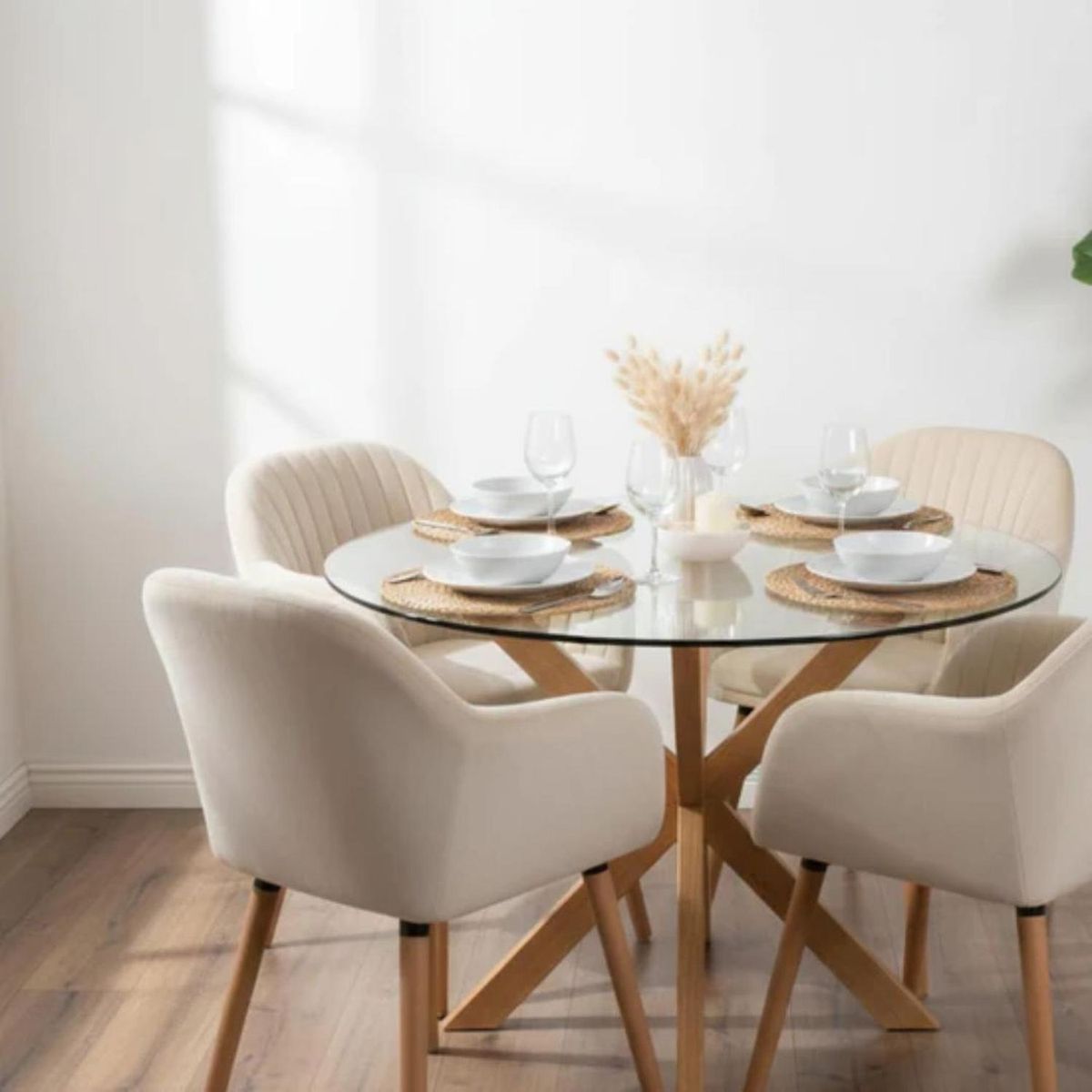 PANDALINO - Comedor Mesa Redonda Equiz 120cm + 4 Butacas Almer Beige