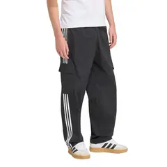 ADIDAS - Pantalones Urbano adicolor Hombre